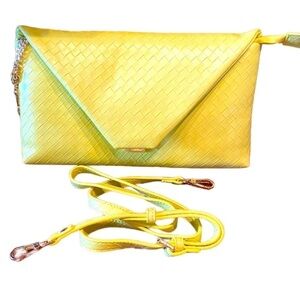 STEVE MADDEN 🆕 Post Crossbody Clutch Woven Vegan Leather Bag Lime Green NWOT